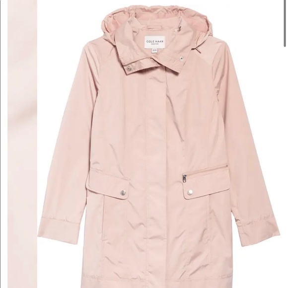 Back Bow Packable Hooded Raincoat - Picture 2 of 2